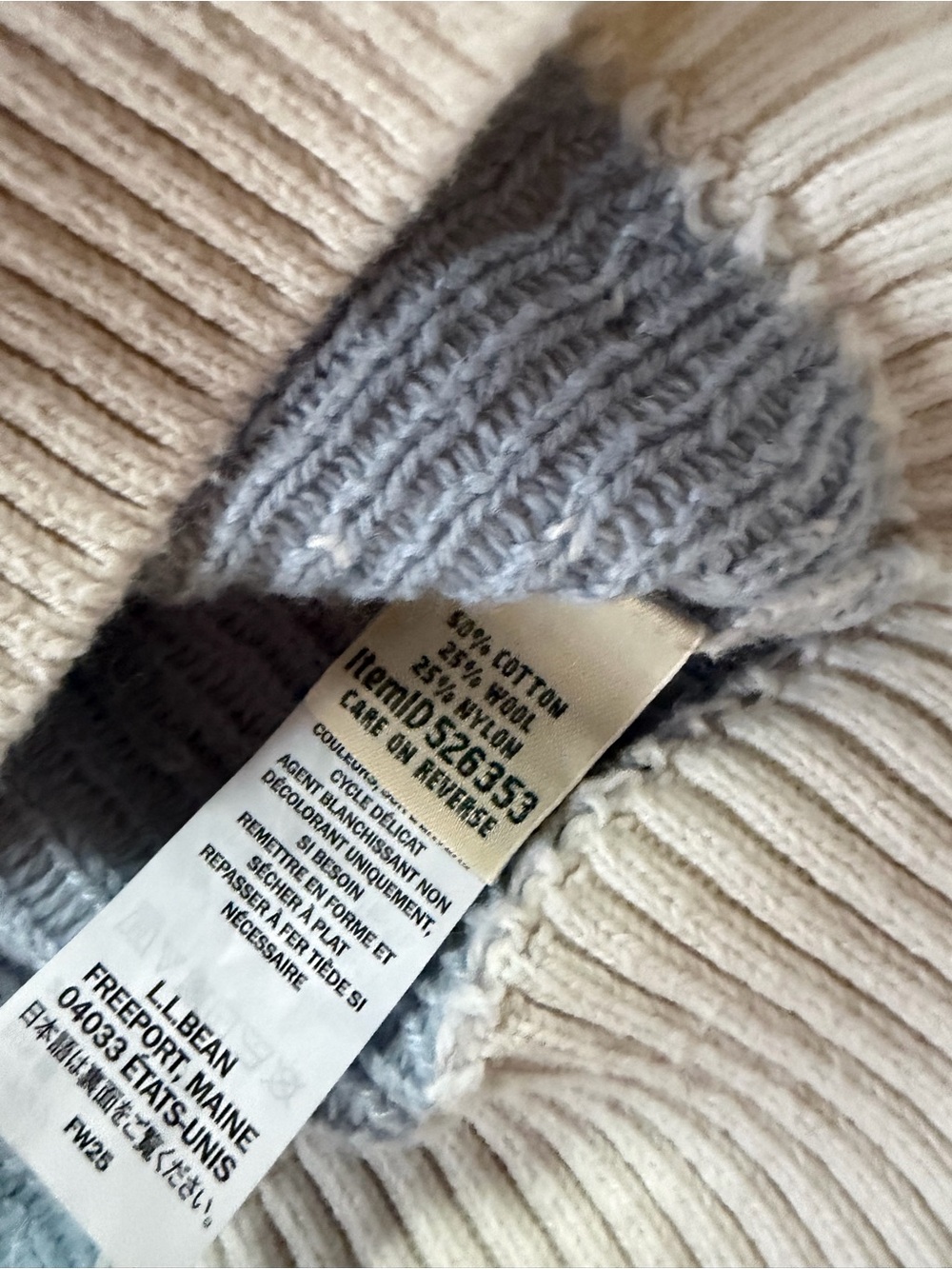 L.L. Bean Cream Crewneck Sweater with hunting Dog Fair Isle Motif M - Picture 4 of 6